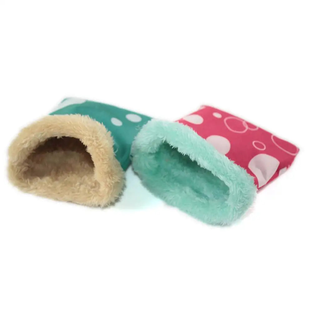 New Pet Guinea Pig Sack Hamster Nest Waterproof Windproof Small Pet Hedgehog Squirrel Hamster Bed Guinea Pig Sleeping Bag Warm