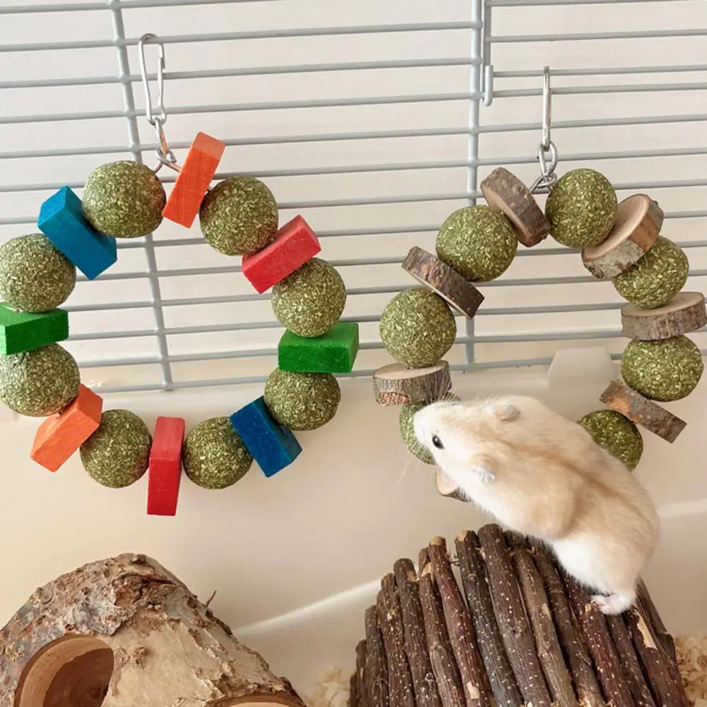 Hanging Pet Toy Natural Handmade Chew-resistant Hamster Toy with Grass Scent for Teeth Care Rabbit Guinea Pig Toy for Chinchilla